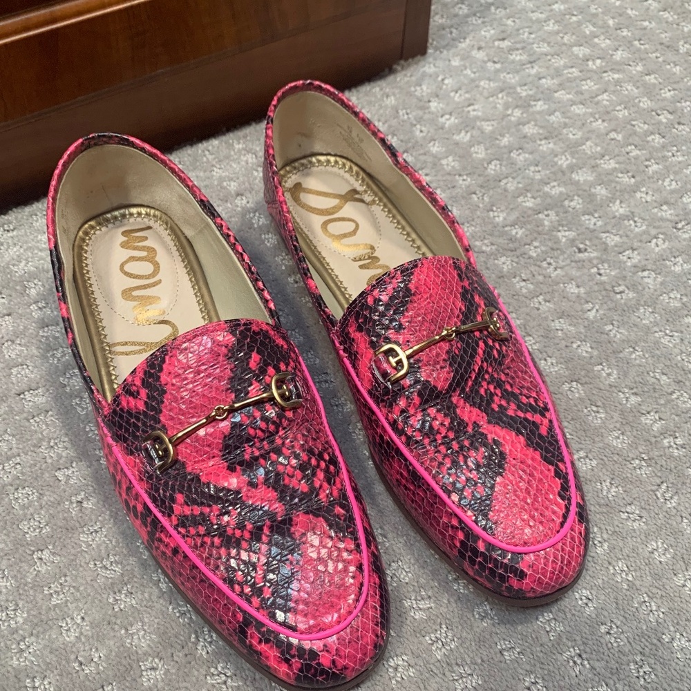 Sam Edelman HOT PINK Snake Print Loafers, Size 7